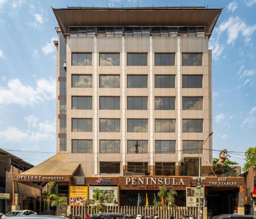 Hotel Peninsula Redpine Bombaim Exterior foto